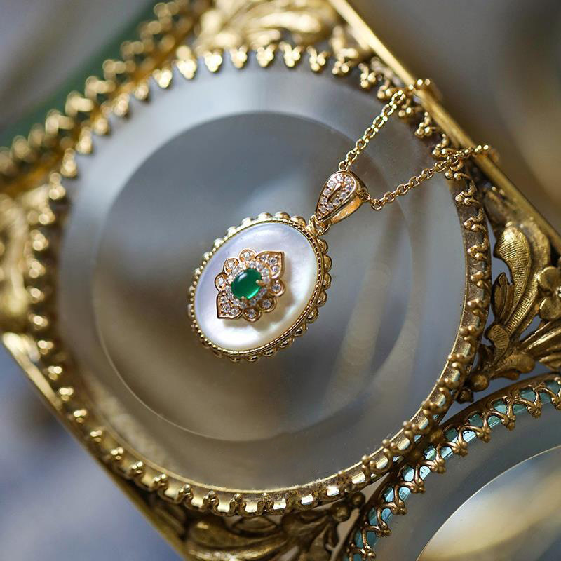 Women's Fashion Light Luxury F - Birth Flower Necklace 리뷰 및 가격