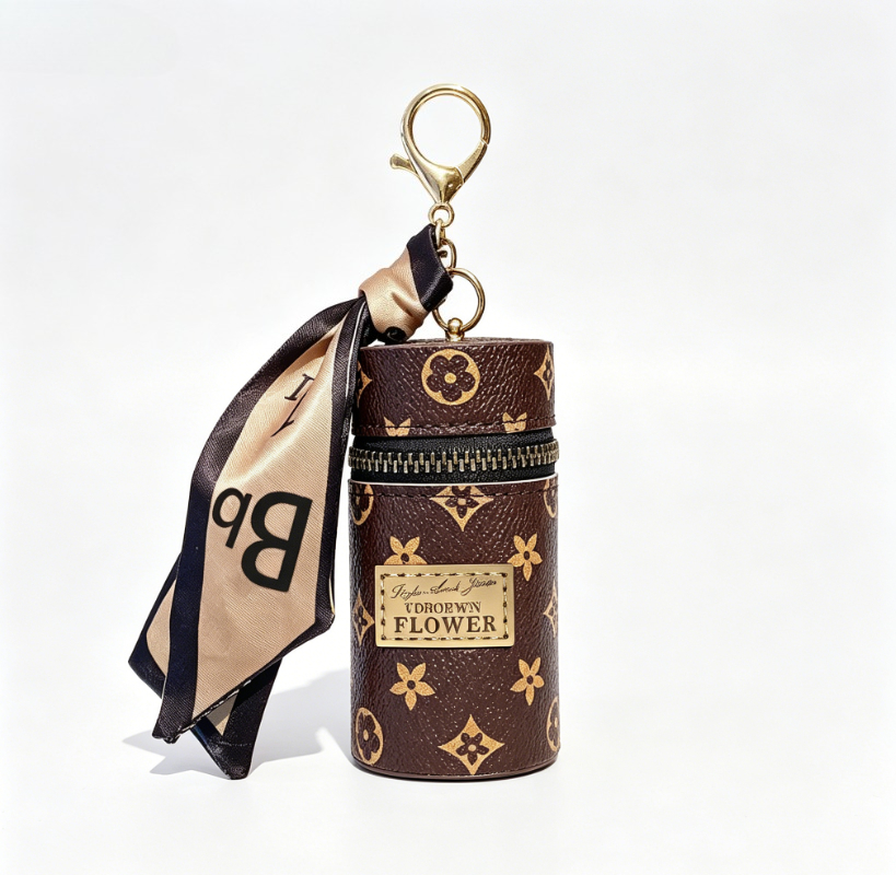 Vintage Brown Monogram Print C - Monogram Keychain Leather 리뷰 및 가격