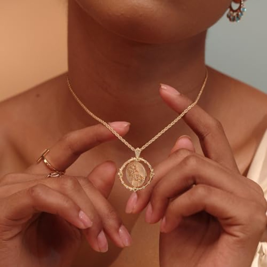 Fettero Gold Necklace for Wome - Birth Flower Necklace 리뷰 및 가격